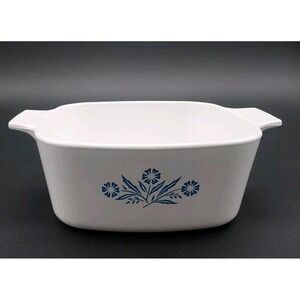 VINTAGE - 1985-98 CORNING WARE "BLUE CORNFLOWER" 700 ML CASSEROLL DISH